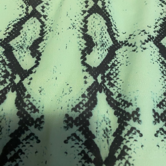 Swimsuit - Picture 5 of 5